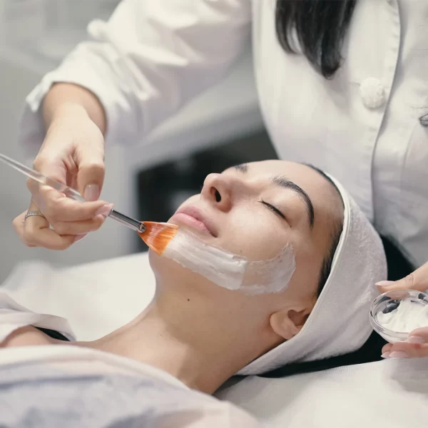 Dra. Natalia Argüello - Medicina y cirugía estética