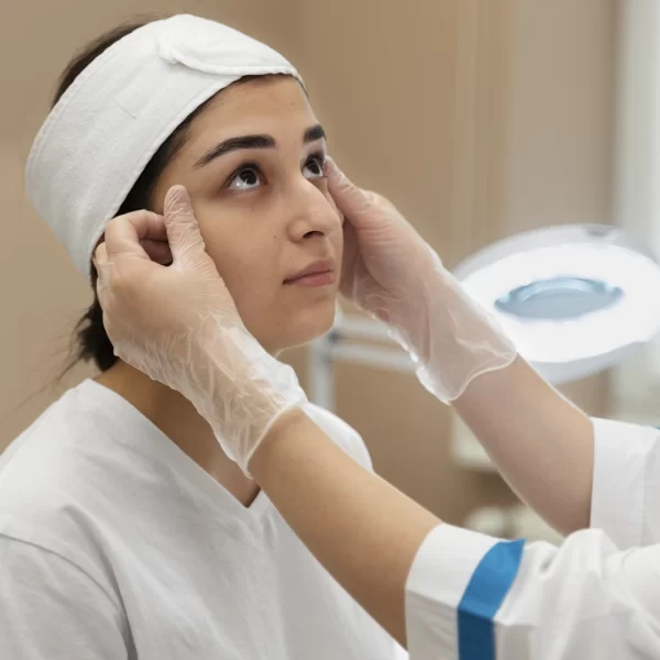 Dra. Natalia Argüello - Medicina y cirugía estética